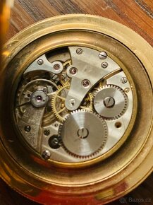 Zlaté 14-karátové tříplášťové kapesní hodinky Tavannes - 10