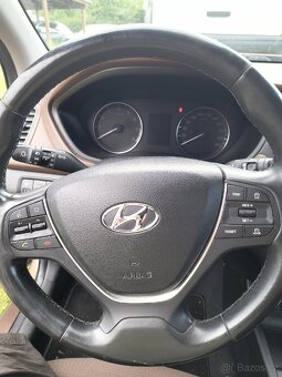 Hyundai i20 1,2i blue - 10