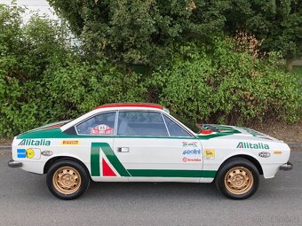 Lancia Beta coupe 1300 Alitalia - 10