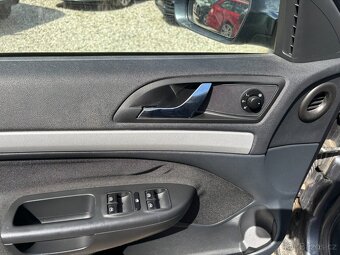 Škoda Octavia 2.0 Tdi 103kw r.v.2012, Serviska - 10