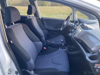 Honda jazz 1.2i 66kw,rok:12/2010,naj:129tkm,klima,alu - 10
