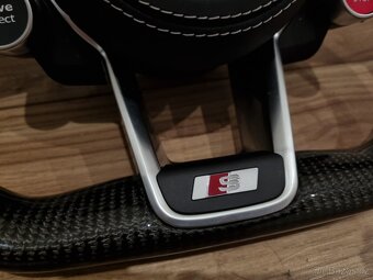 -AUDI R8 VOLANT SPORTOVY - START/STOP DRIVE SELECT - 10