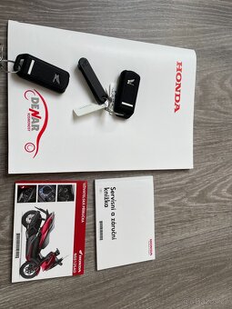 Honda Forza 125 07/2019 první majitel - 10