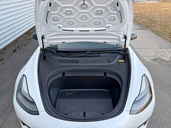 Tesla Model 3 Standard Range Plus LFP r. 2020 SOH 92% DPH CZ - 10