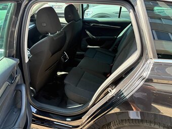 Škoda Octavia 4 Combi Style 2.0 TDI 110kW DSG Press&Drive Qi - 10