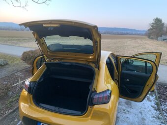 Peugeot 208 - Automat EAT8, 1.2 /74kW - 10