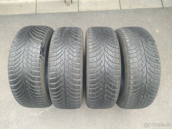 Prodám zimní gumy Continental 205/55 R16 DOT 3823 - 10