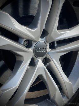 AUDI A6 30TFSi FACELIFT VELMI HEZKÉ - 10