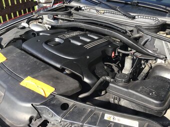 Prodám VW Touran CROSS 1,4TSI,Rv.2009,SERVISKA,7-Míst - 10