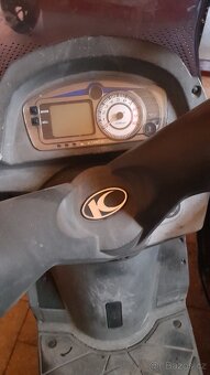 Kymco Dyng 200, na díly - 10