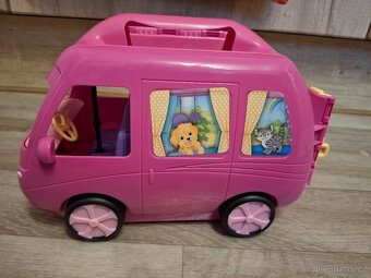 Rozkládací karavan, 30 příslušenství, 4 Barbie věci,časopisy - 10