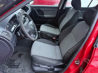 Škoda Fabia 1,2 HTP 44kW KLIMA TOP STAV - 10