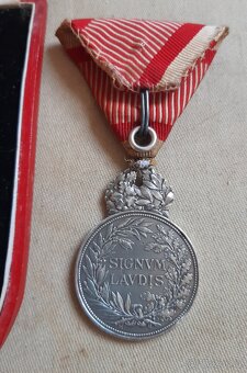RU Ag signum laudis v etui, Karel I.,stříbro - 10