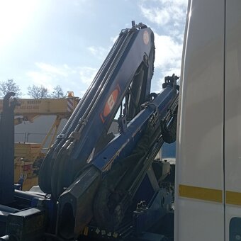 Iveco 160E21 - kontejner + hydraulická ruka - 10