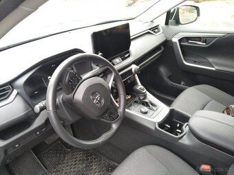 Toyota RAV4 Hybrid 4x4 - 10