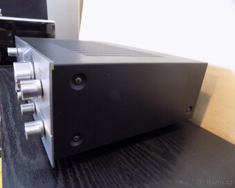 Akai AM-2450 - 10