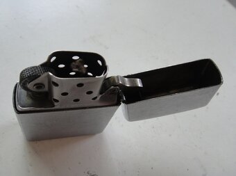 ZIPPO zapalovac - 10