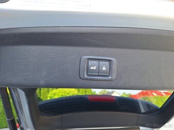 Mitsubishi Outlander - 10