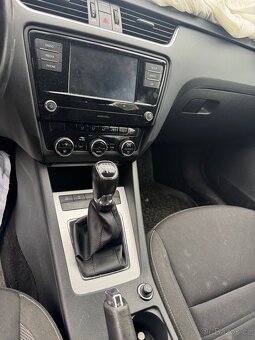 Škoda octavia 3 lift1.6 tdi - 10