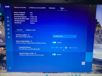 HP 250 G7 - i3 (10.gen), 8gb ddr4, m.2 256gb - 10