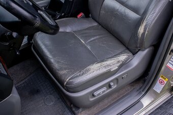 Toyota Land Cruiser J12 3,0 - 10