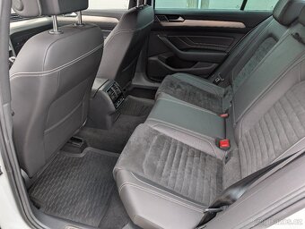 VW PASSAT 2.0TDi 110kW MANUÁL 12/2020 JEN 145TKM - 10