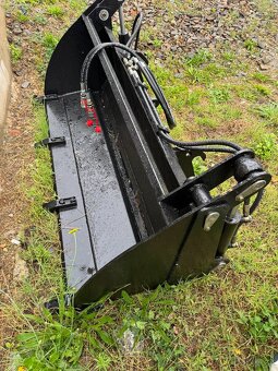 Malotraktor TAVOL 504 TE – 50 Hp, 4x4, kabina - 10