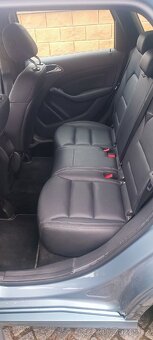 Mercedes-Benz B180CDI,r.v. 2014,nehavarovaný,nelakovaný,TOP - 10