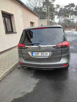 Opel Zafira 2.0 cdti - 10