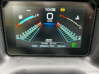 2022 Zontes 310m ČR, kufr, keyless, full led, výhřev rukojet - 10