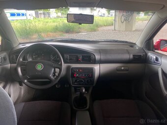 Škoda Octavia 1.6SR 74kW - 10
