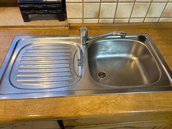 Kuchyňská linka včetně spotřebičů - 10