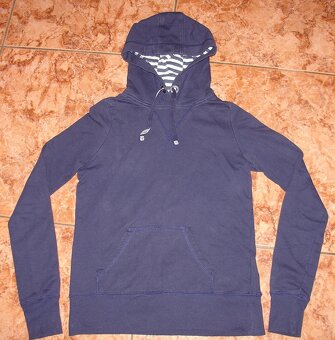 +++ 15x dívčí značková mikina vel.146-158 - levně prodám +++ - 10