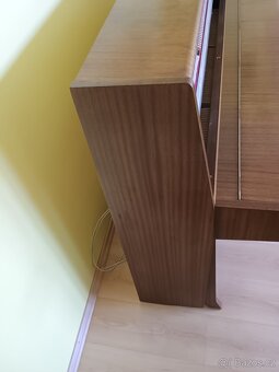 Pianino Petrof 114 k 3 pedály s moderátorem na ztišení - 10