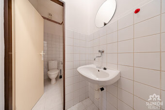 Pronájem kanceláře 28 m² v centru Uherského Hradiště – Hrade - 10