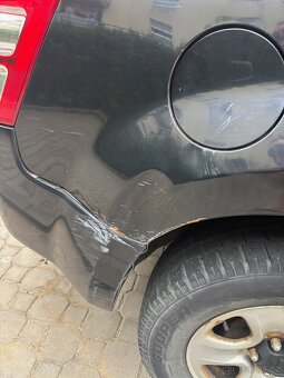 Suzuki Grand Vitara 2.0 4x4 - 10