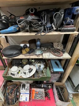 Garážový výprodej - 10