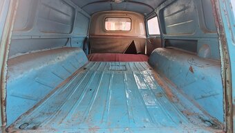 Škoda 1202 VAN 80% plecharina + veci k renovaci - 10