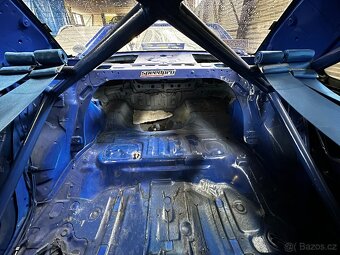 Subaru Impreza STi RA 2 1994 Rally závoďák s rámem RHD - 10