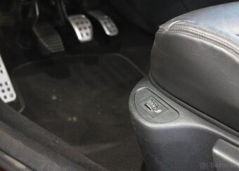 Peugeot 308 2.0 HDi 103 kW Cabrio Kamera / nafta manuál - 10