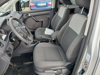VW Caddy 1,6 TDI Obytná vestavba, solár, lůžko - 10