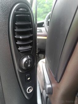 Lancia Phedra 2.2 JTD 125kW, r.v. 2008 – maximální výbava - 10