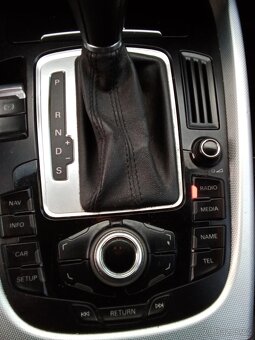 Audi Q5 rv 2012 quattro 2:0tdi 125kw automat - 10
