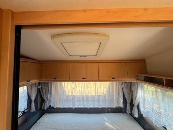 Karavan hobby de Luxe 2006+predstan 12v solary - 10