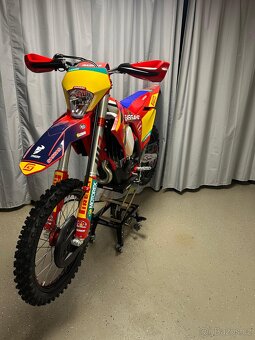 NOVÁ MOTO ‼️ ODPOČET DPH ‼️ Gasgas EC 450F 2024 - 10