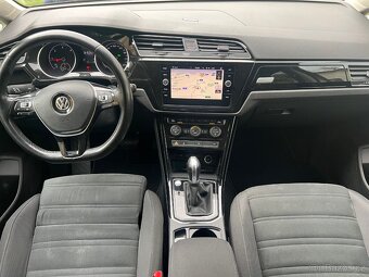 VW Touran 2,0 TDI, 2019, DSG, Highline, Led, nez. topení - 10