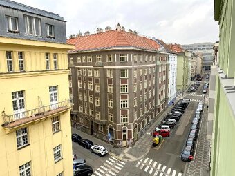 Zcela nový 2+kk, 43m2, P.7, Sternberkova - 10
