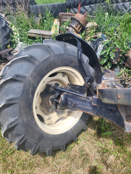 ponúkam zetor 7340 na náhradné diely - 10