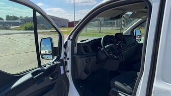 Ford Tranzit Custom 2.0TDCi 79kw L1H1 Limited 2019 - 10