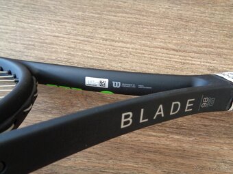 Wilson Blade 98 V7.0 18x20 - 10